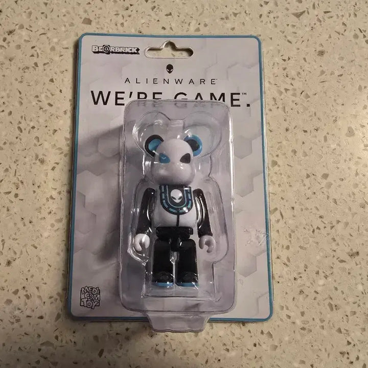 [BUNJANG] Bearbrick Alien Sealed New Product / 베어브릭 에일리언 미개봉 새상품