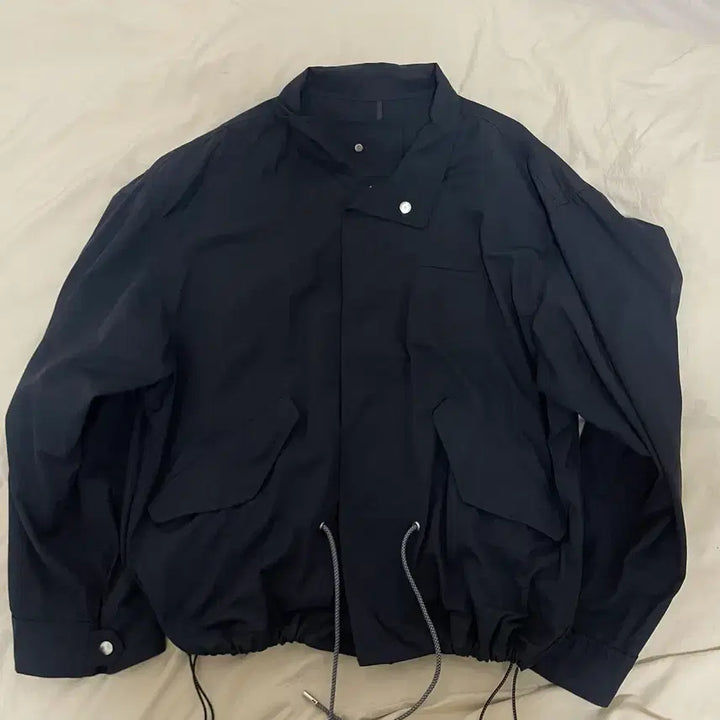 [BUNJANG] Wooyoungmi Nylon Windbreaker Navy / 우영미 전면 스냅 나일론 바람막이 네이비