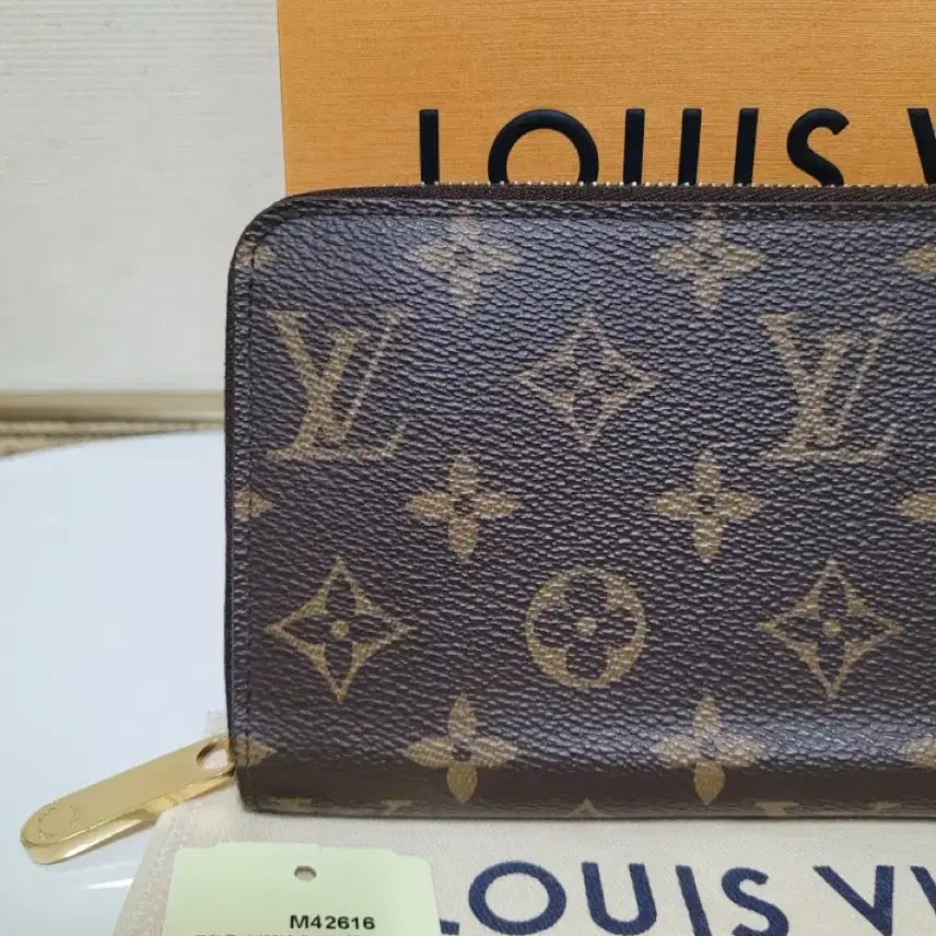 [BUNJANG] Louis Vuitton Zippy Wallet Monogram Long Wallet / 루이비통 지피 월릿 모노그램 장지갑