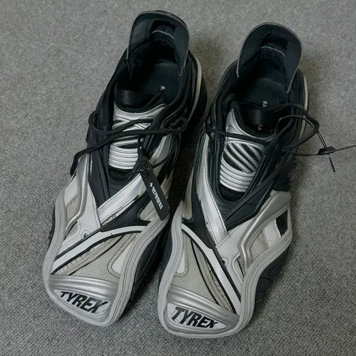 [BUNJANG] Balenciaga Tyrex 41 / 발렌시아가 타이렉스 41
