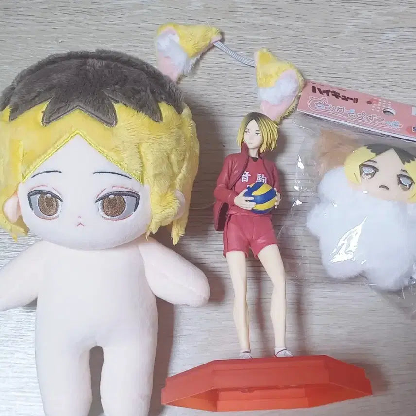 [BUNJANG] Haikyuu!! Kenma Kozume Bundle Figures &amp; Plush / 급전 6.0 할인 오늘만) 하이큐 코즈메켄마 켄마 일괄 피규어,인형