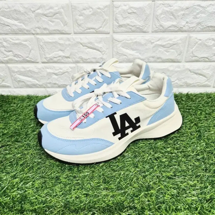 [BUNJANG] MLB LA Dodgers Chunky Jogger Sneakers / MLB 275 청키 조거 LA 다저스 스니커즈 운동화(세탁완료)