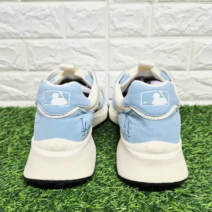 [BUNJANG] MLB LA Dodgers Chunky Jogger Sneakers / MLB 275 청키 조거 LA 다저스 스니커즈 운동화(세탁완료)