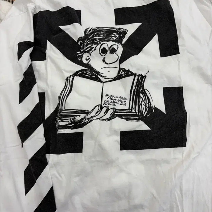 [SOLD OUT] 정품 어프화이트 파스칼 애로우티셔츠