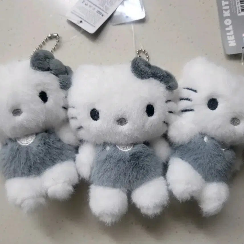 [BUNJANG] Sanrio Hello Kitty Monotone Keyring / 새상품)헬로키티 모노톤 키링