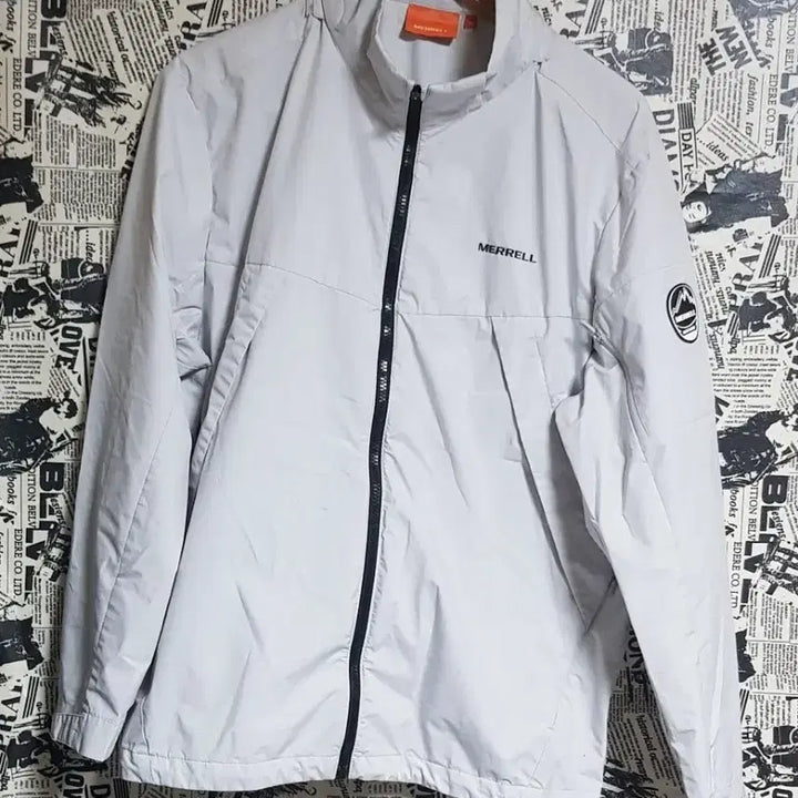 [BUNJANG] Merrell Windbreaker Jacket Size 105 / 머렐 바람막이 사이즈105