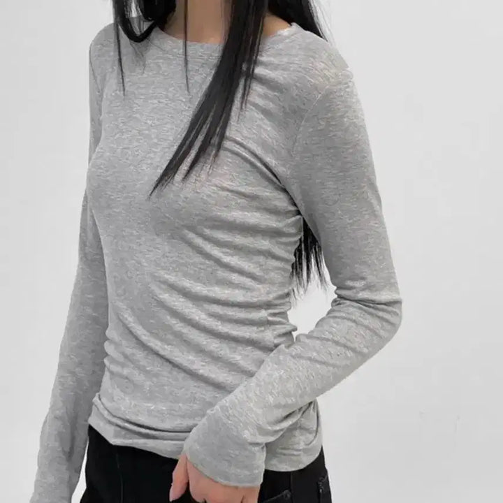 [BUNJANG] Black Up Basic Round Long Sleeve T-Shirt White / 블랙업 슈롯 베이직 라운드 긴팔티 화이트 라운드넥 티셔츠 긴팔