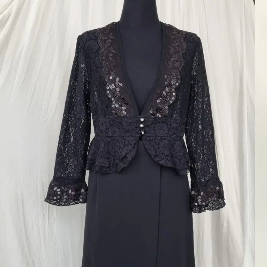 [BUNJANG] V.NIEL Black Lace Peplum Jacket / 브니엘(V.NIEL) 블랙 레이스 페플럼 자켓