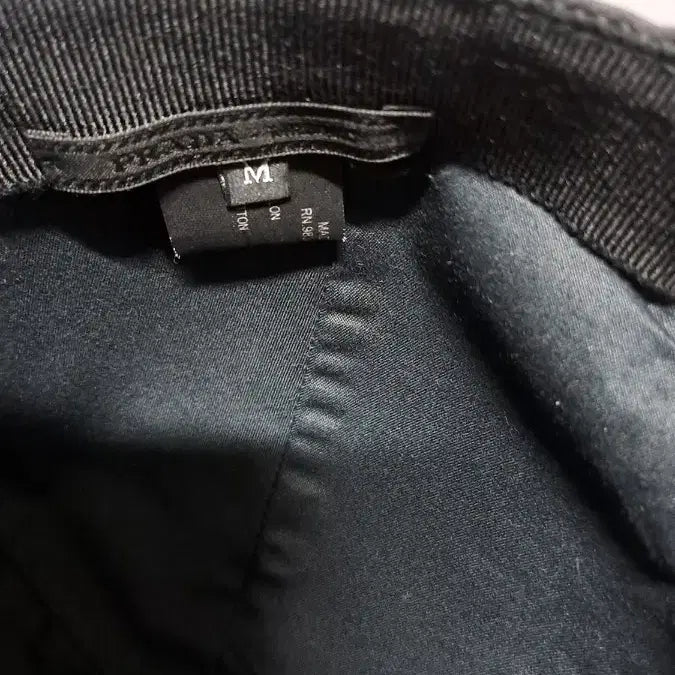 [BUNJANG] Prada Nylon Cap with Front Logo / 프라다 나일론 볼캡 앞로고