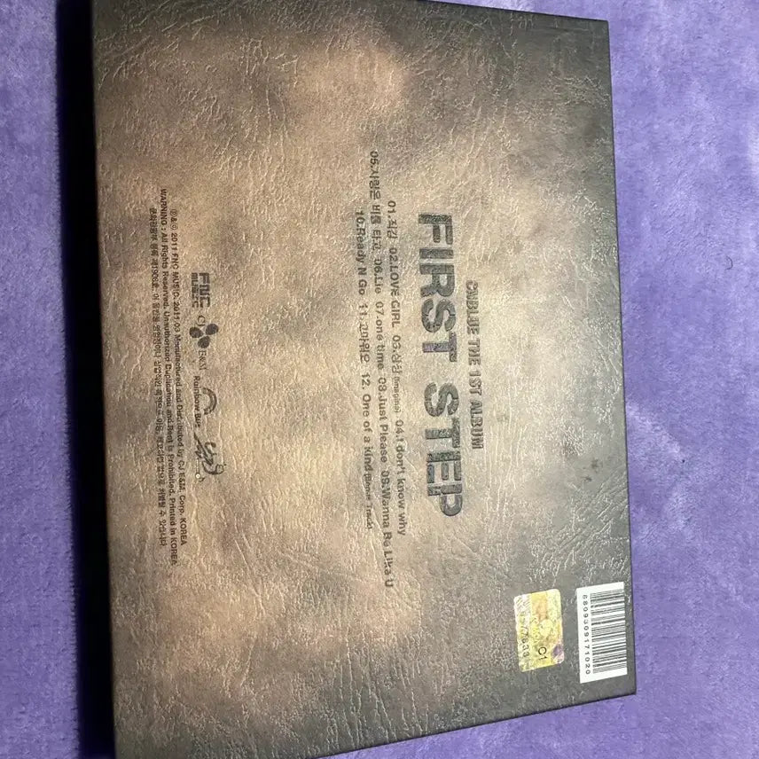 [BUNJANG] CNBLUE First Step 1st Full Album CD / 미사용 새 상품 씨엔블루 정규 1집 FIRST STEP CD 판매합니다