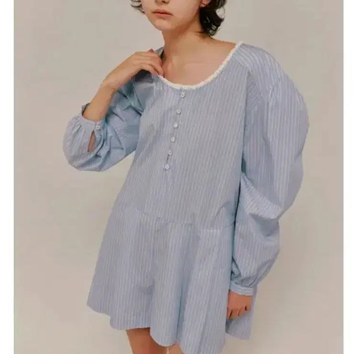 [BUNJANG] Overdue Flare Stripe Jumpsuit / 오버듀플레어 점프수트 스트라이프