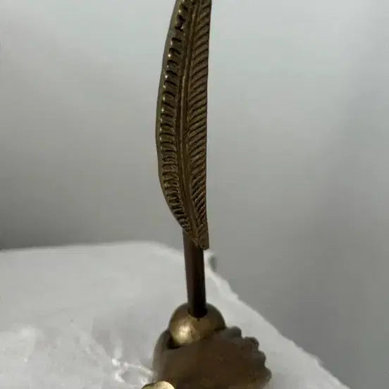 [BUNJANG] Antique Bronze Feather Pen Holder / 앤틱 브론즈 깃털 펜 홀더 인테리어 소품(포르투갈)