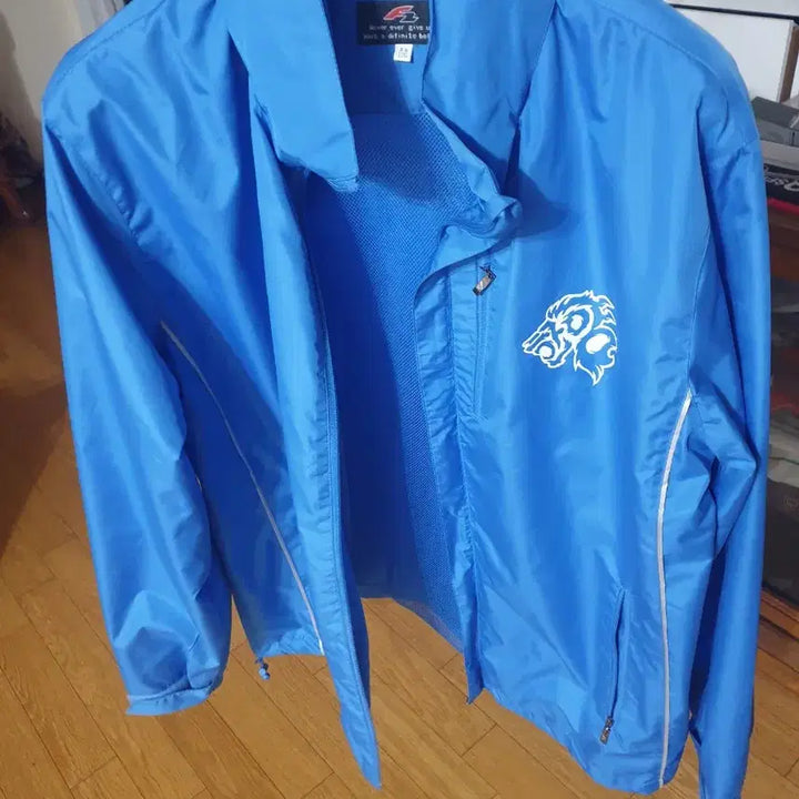 [BUNJANG] Blue Windbreaker Size 100 / 블루 바람막이 100 새상품