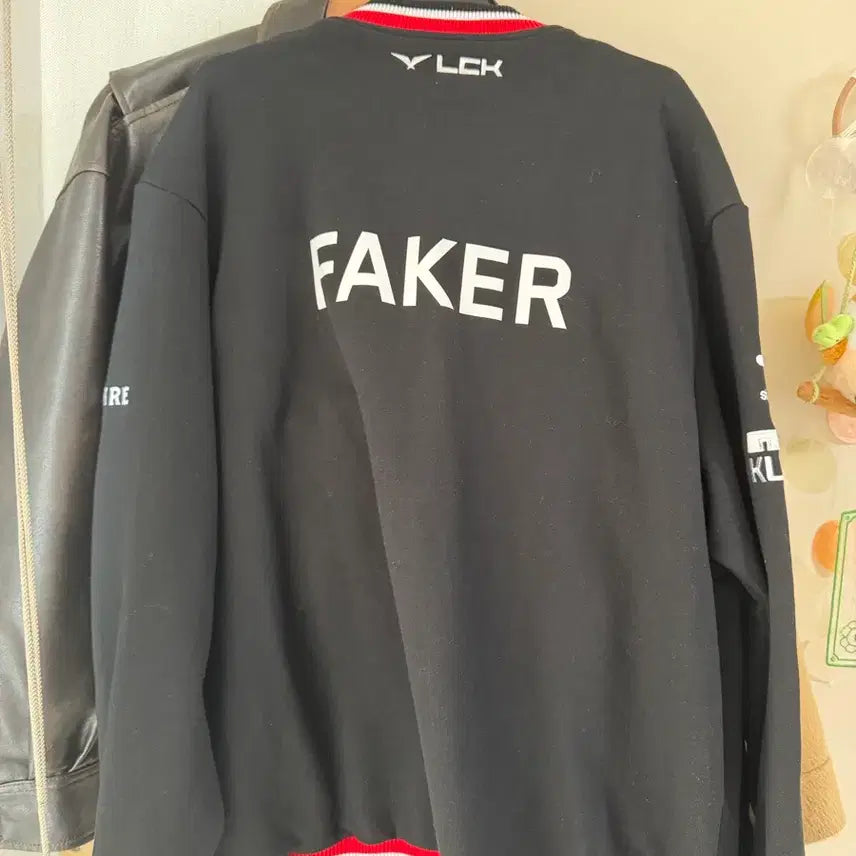 [BUNJANG] T1 Faker 25 Jacket Large / 티원 페이커 25 자켓 (택 있음)