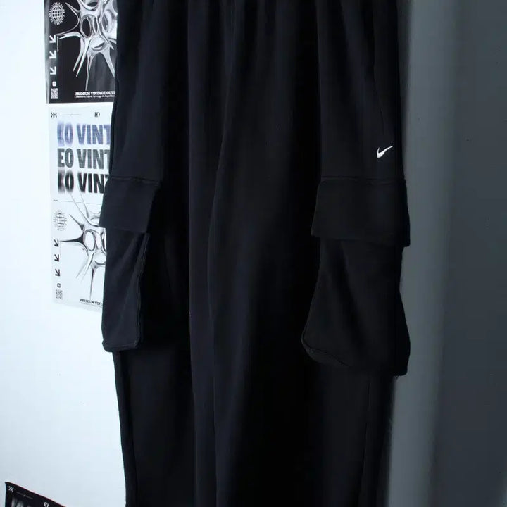 [BUNJANG] Nike Cargo Training Pants (XL-2XL) Black / (XL-2XL) 나이키 트레이닝복 바지 빅사이즈 카고 블랙-2622