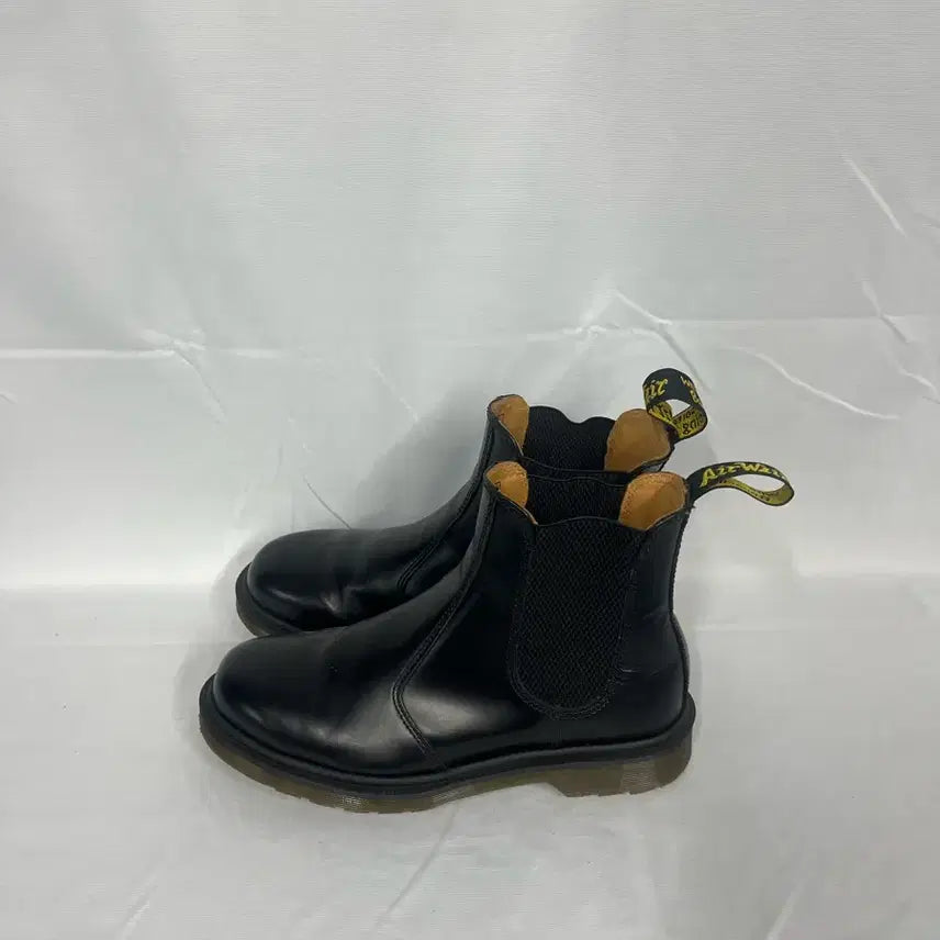 [BUNJANG] Dr. Martens Chelsea Boots Size 39 (250mm) / 닥터마틴 첼시부츠 39 250사이즈