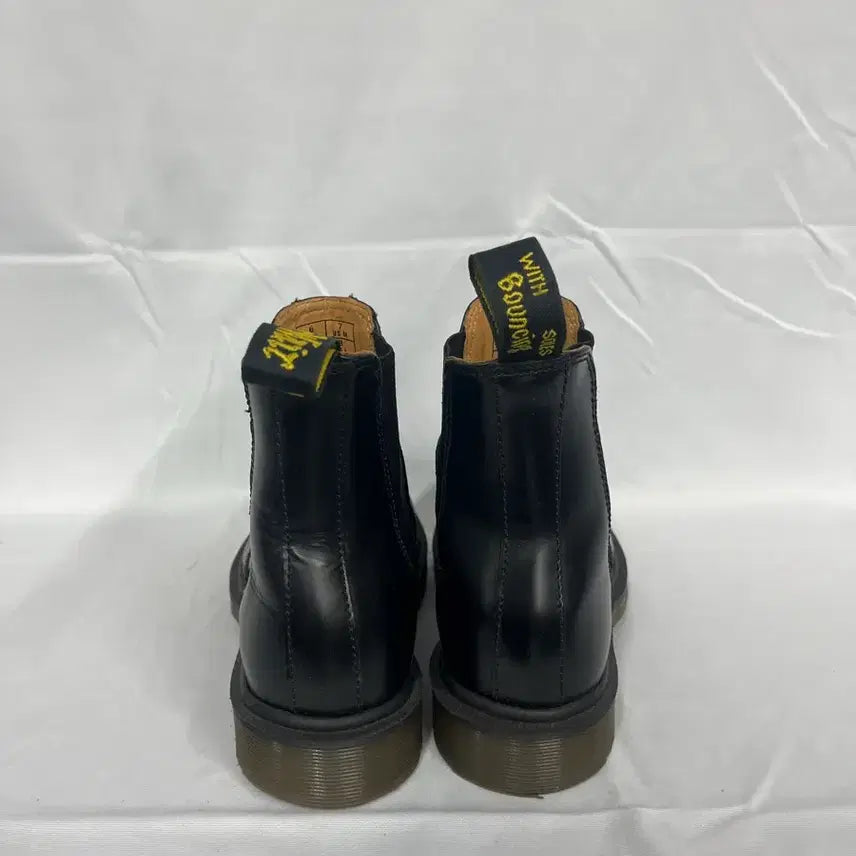 [BUNJANG] Dr. Martens Chelsea Boots Size 39 (250mm) / 닥터마틴 첼시부츠 39 250사이즈