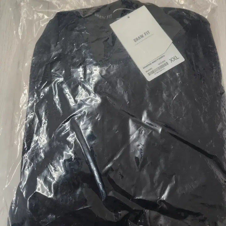 [BUNJANG] Drawfit Essential T-Shirt 2XL Black / 드로우핏 에센셜 반팔티(새상품, 2XL) 판매합니다.