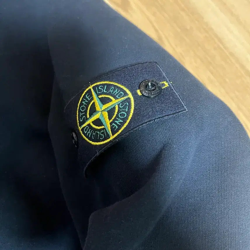 [BUNJANG] Stone Island Black Sweatshirt XL / 스톤아일랜드 블랙 XL