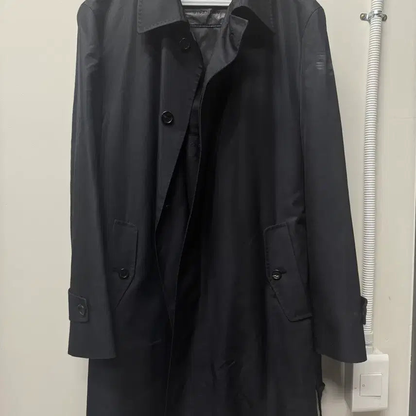 [BUNJANG] Givenchy Coat Size 100 Damaged / 지방시 코트 100 데미지