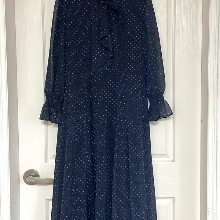 [BUNJANG] Jigott See-Through Chiffon Long Dress Navy / 지고트 시스루 쉬폰 롱 원피스 네이비