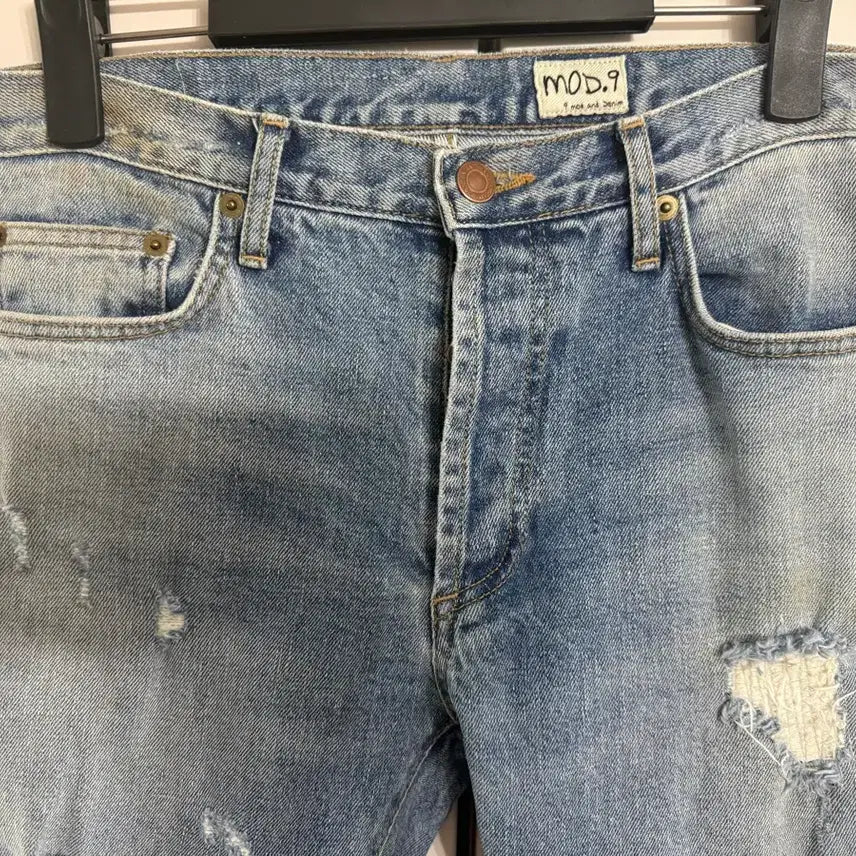 [BUNJANG] Modena Nine Killing Rose Distressed Jeans (Size 30/32) / 모드나인 킬링로즈 디스진 Killing Rose - MOD1s 30