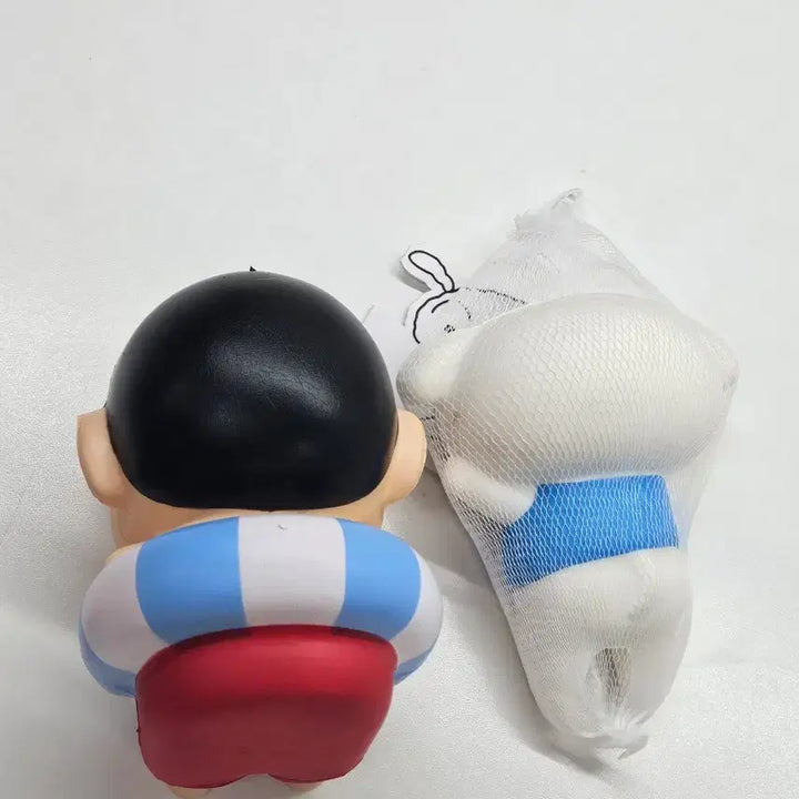 [SOLD OUT] 짱구 튜브 흰둥이 스퀴시 / 피규어 파우치 팔찌 인형 액션가면