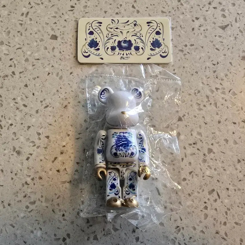 [BUNJANG] Bearbrick 20th Pattern SSUR Sealed / 베어브릭 20탄 패턴 SSUR 미개봉 새상품
