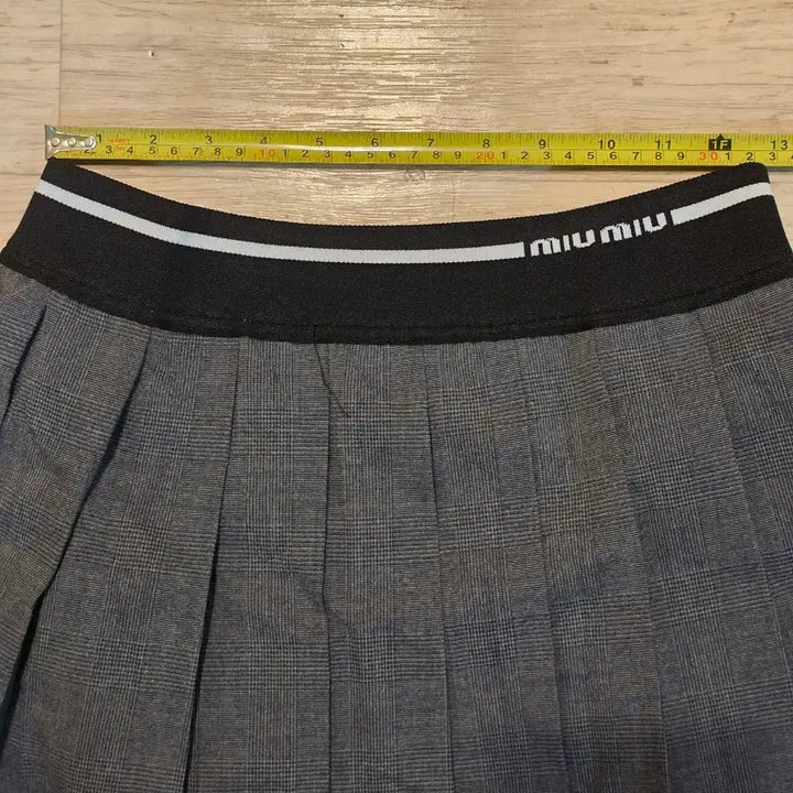 [BUNJANG] Miu Miu Mini Skirt / 미우미우 스커트