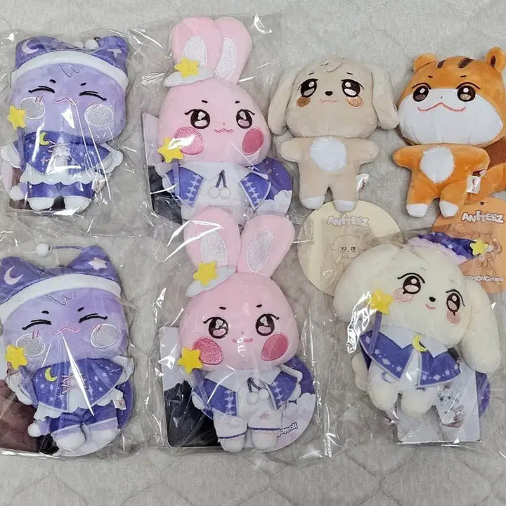 [BUNJANG] ATEEZ Dreamland Guardian Angel Aniteez Doll Keyring Seonghwa / 에이티즈 드림랜드 수호천사 애니티즈 인형 키링 떵별이 성화 ATEEZ