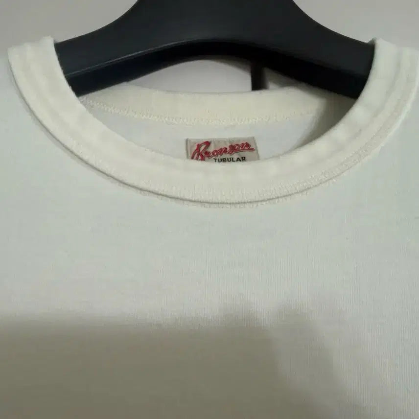 [BUNJANG] Bronson Light Beige Short Sleeve T-Shirt Medium / 브론슨 연한 베이지 반팔 티셔츠 미디엄 m