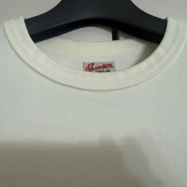 [BUNJANG] Bronson Light Beige Short Sleeve T-Shirt Medium / 브론슨 연한 베이지 반팔 티셔츠 미디엄 m