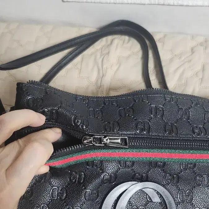 [BUNJANG] Black Leather Crossbody Clutch Bag / 블랙 크로스 겸클러치 백