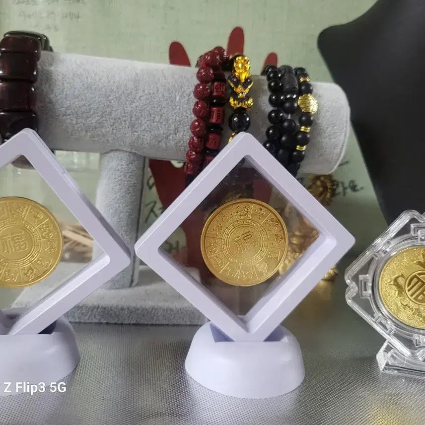 [BUNJANG] Golden Horse Coin Ornament / 황금 말 코인 장식품 복을 부르는 말