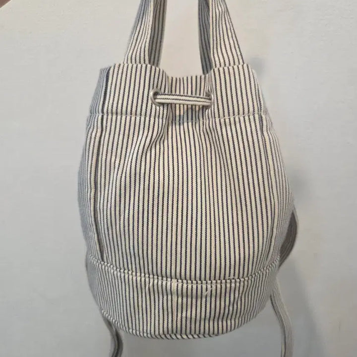[BUNJANG] Lee Striped Bucket Shoulder Bag / Lee 리 스트라이프 버킷백 숄더백
