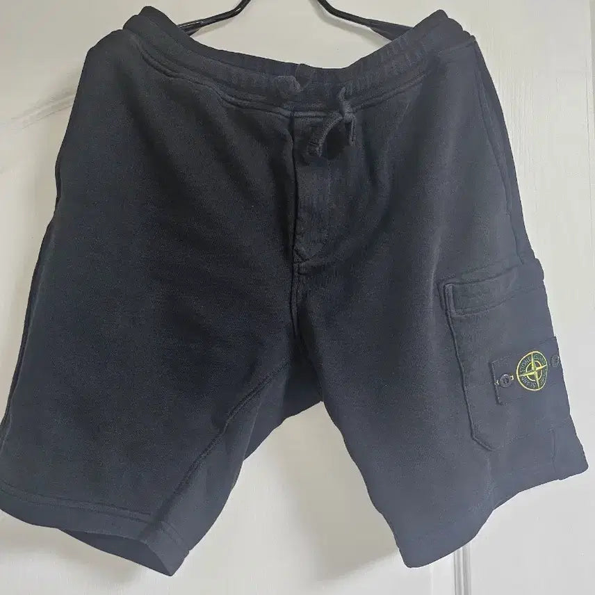 [BUNJANG] Stone Island Black Shorts / 스톤아일랜드 블랙 반바지 팝니다!!
