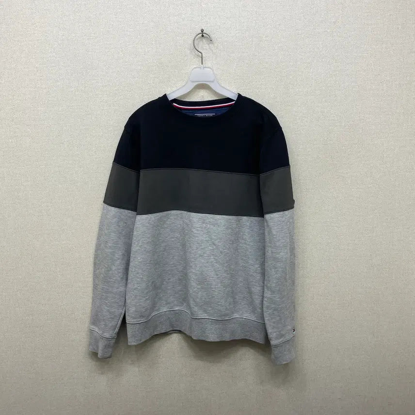 [BUNJANG] Tommy Hilfiger Sweatshirt Size 95 / 타미힐피거 맨투맨 95