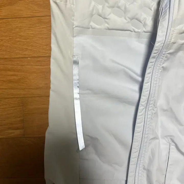 [SOLD OUT] 나이키 에어로로프트 베스트s(희귀매물)화이트
