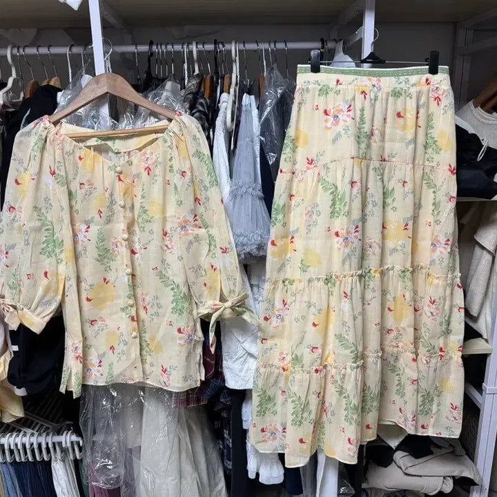 [BUNJANG] Juke Two-Piece Set Flower Pattern Size 55 / 쥬크 투피스 55