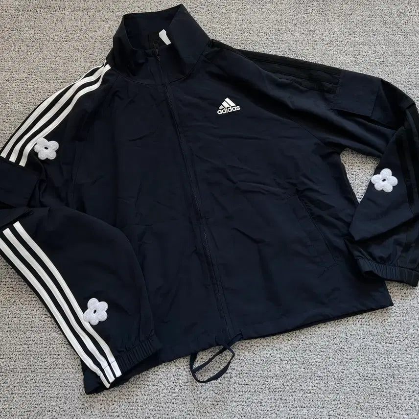 [BUNJANG] Adidas 3-Stripe Lightweight Jacket / 아디다스 3-스트라이프 라이트웨이트 재킷