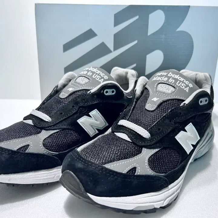 [BUNJANG] New Balance 993 Black (260mm) / 뉴발란스 993 블랙 (260)