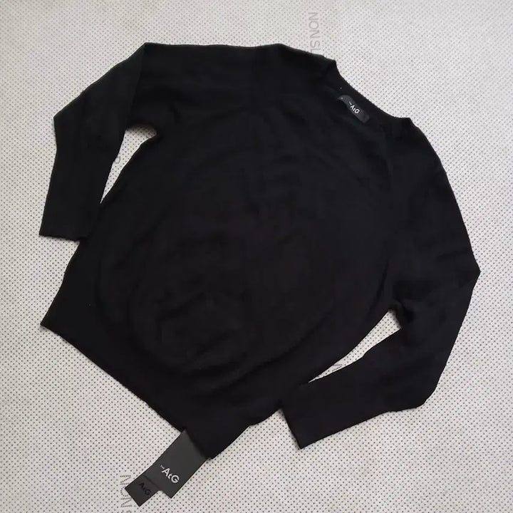 [BUNJANG] A+G Black Long Sleeve Knit / A+G 블랙 긴팔 니트