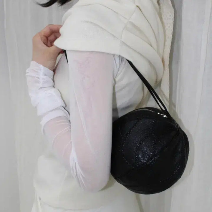 [BUNJANG] Nosmit Rounded Ball Bag Patch Black / 노스밋 볼백 nosmit rounded ballbag 가방