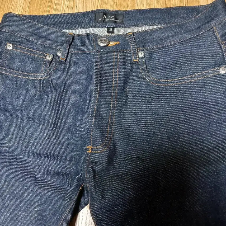 [BUNJANG] A.P.C. Raw Denim Pants / A.P.C. 생지 데님 팬츠