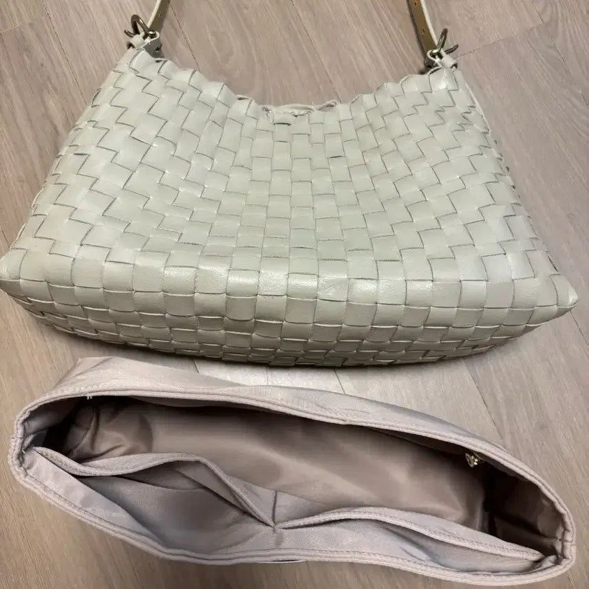 [BUNJANG] Dragon Diffusion Hobo Bag 8170 Pearl / 드래곤 디퓨전 호보백 8170 펄색상