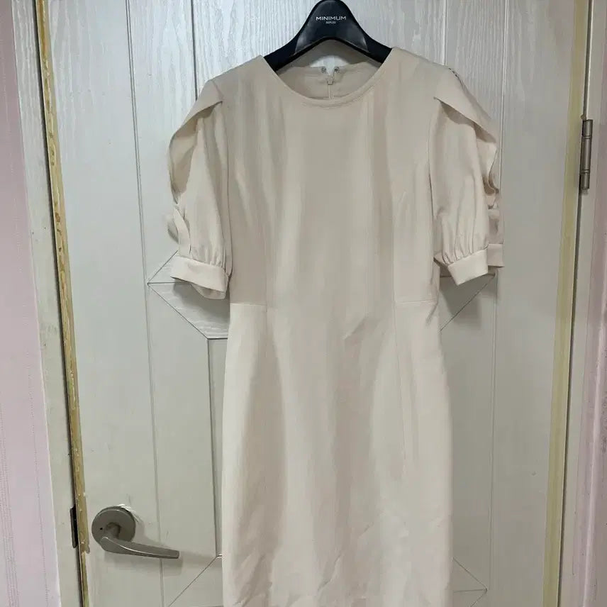 [BUNJANG] Line Dress (Size 55) / 라인 원피스(55)