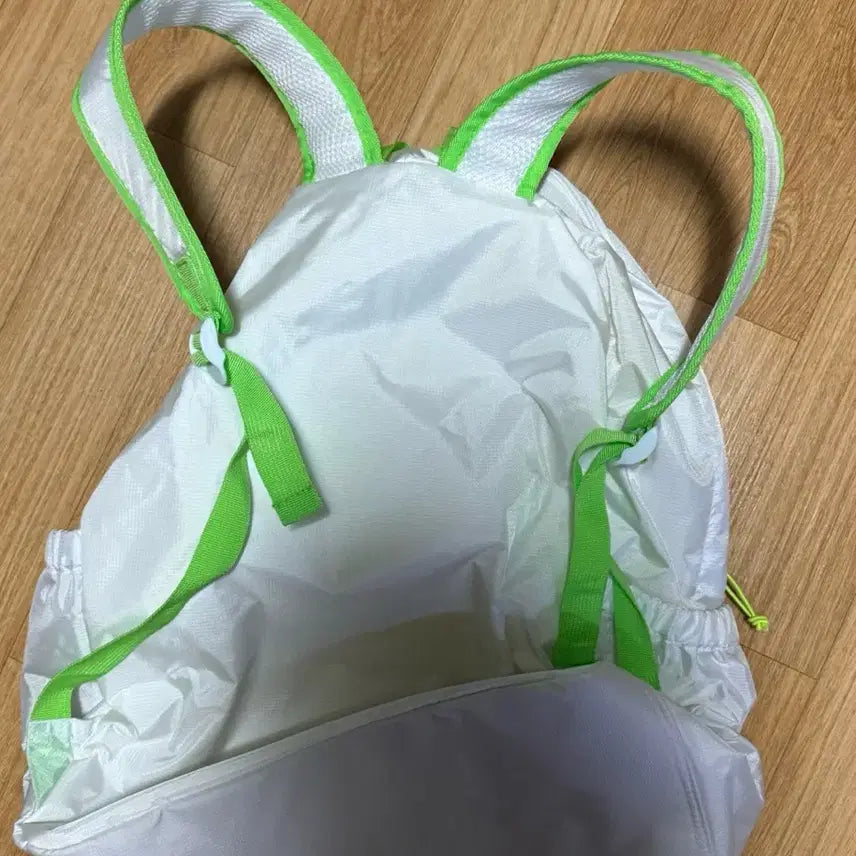 [BUNJANG] Olive Young Backpack / 올리브영 백팩 팝니다