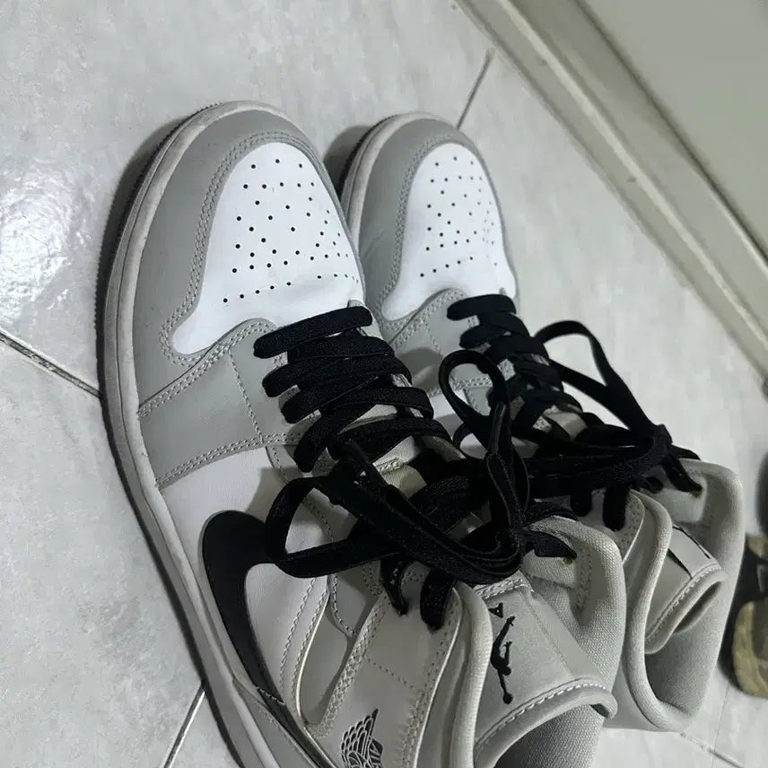 [BUNJANG] Jordan 1 Mid Grey Fog (265mm) / W 조던1 미드 그레이 포그 265