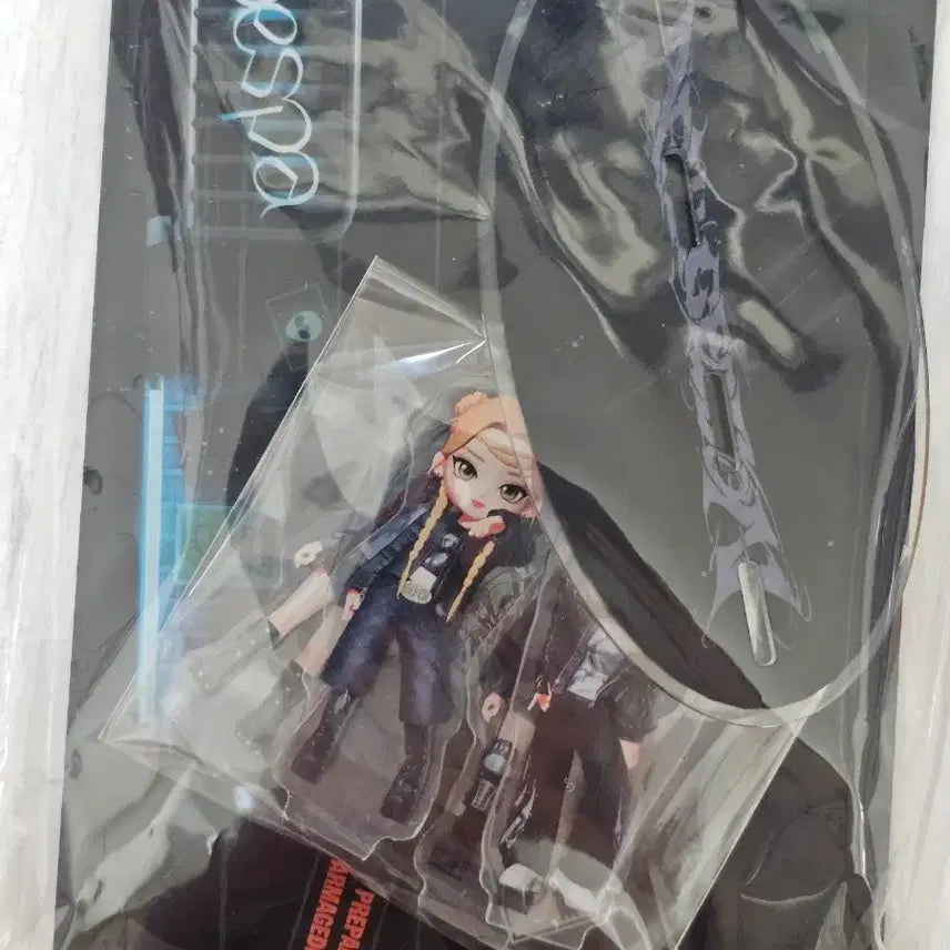 [BUNJANG] Aespa Acrylic Stand / 에스파 아크릴 스탠드