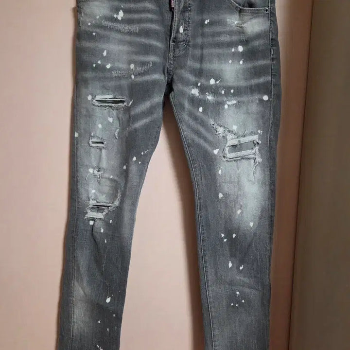 [BUNJANG] Dsquared2 Grey Distressed Jeans / 디스퀘어드2 그레이 데미지 청바지